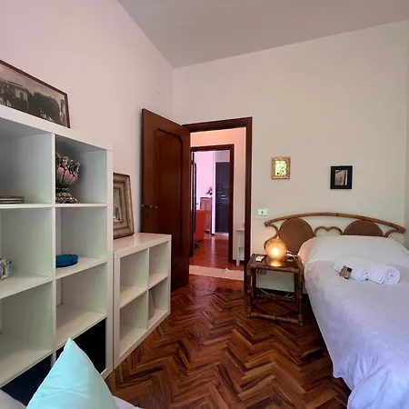 Welcome Riviera, Liguria Sea And Mountains, 80 Sqm Facing The Highway, With Free Wi-fi, Parking, And A Terrace דירה *