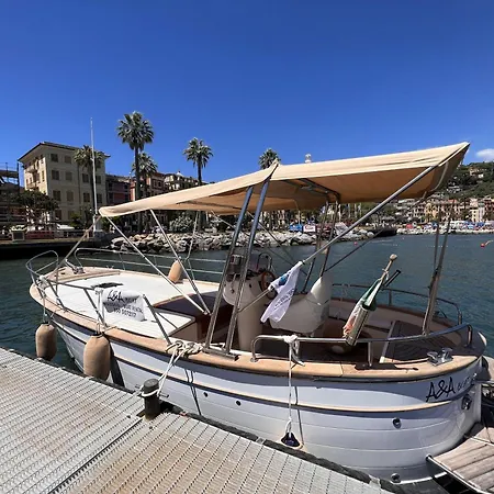דירה Welcome Riviera, Liguria Sea And Mountains, 80 Sqm Facing The Highway, With Free Wi-fi, Parking, And A Terrace ראפאלו